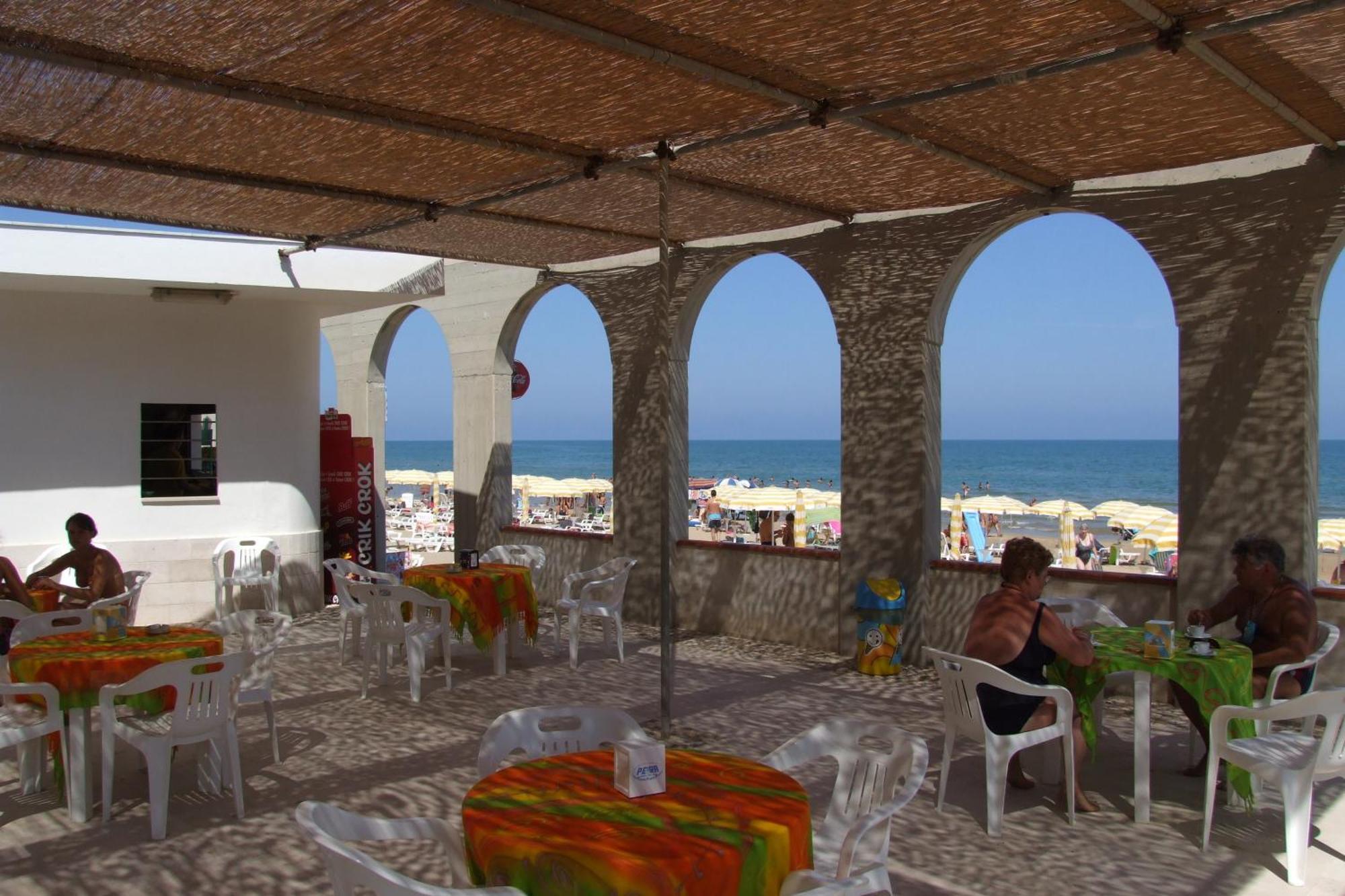 Villaggio Hotel Ripa Rodi Garganico Extérieur photo
